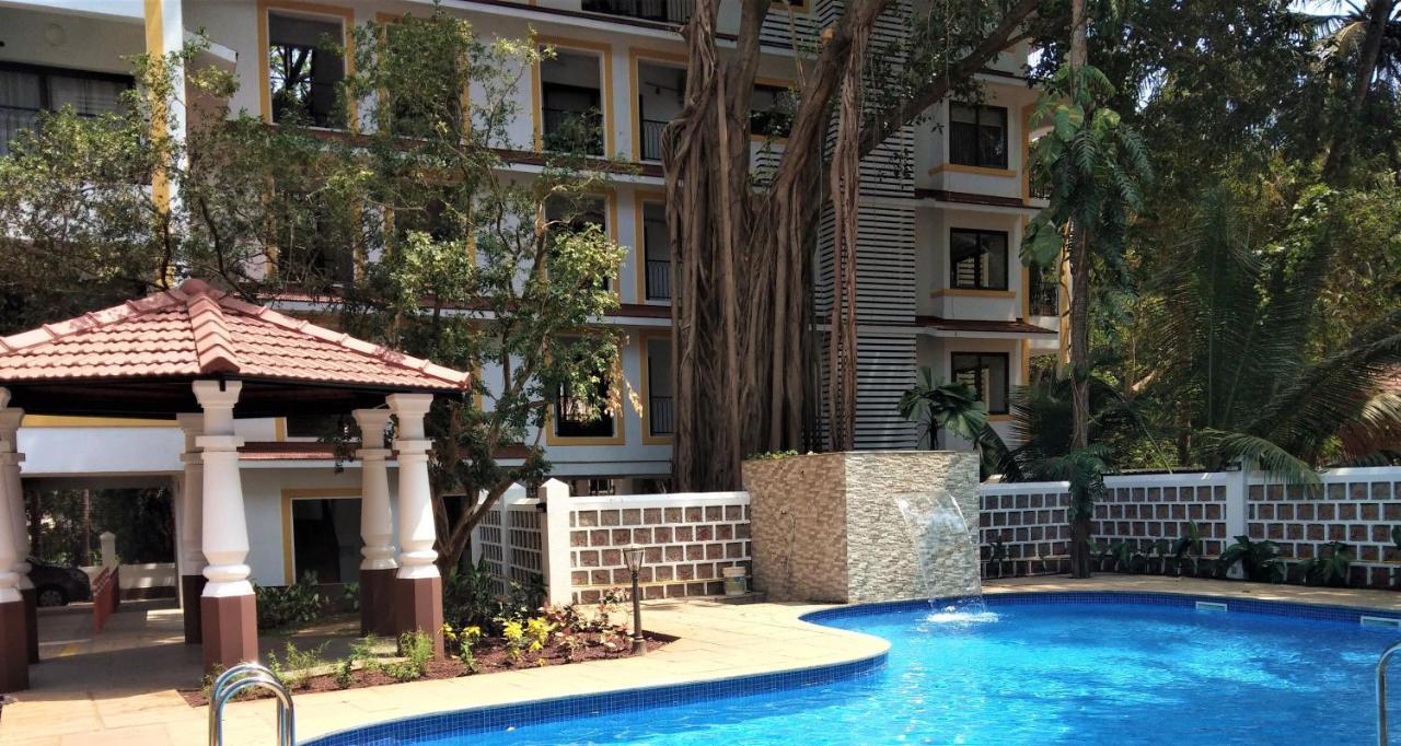 Casa Legend Suites Candolim Goa Bagian luar foto